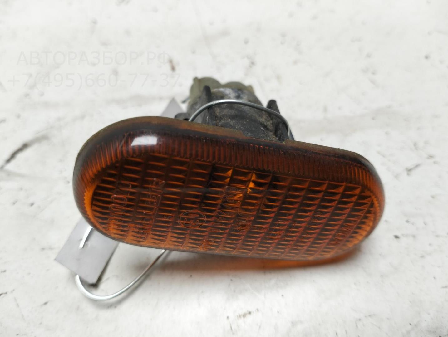 Указатель поворота правый