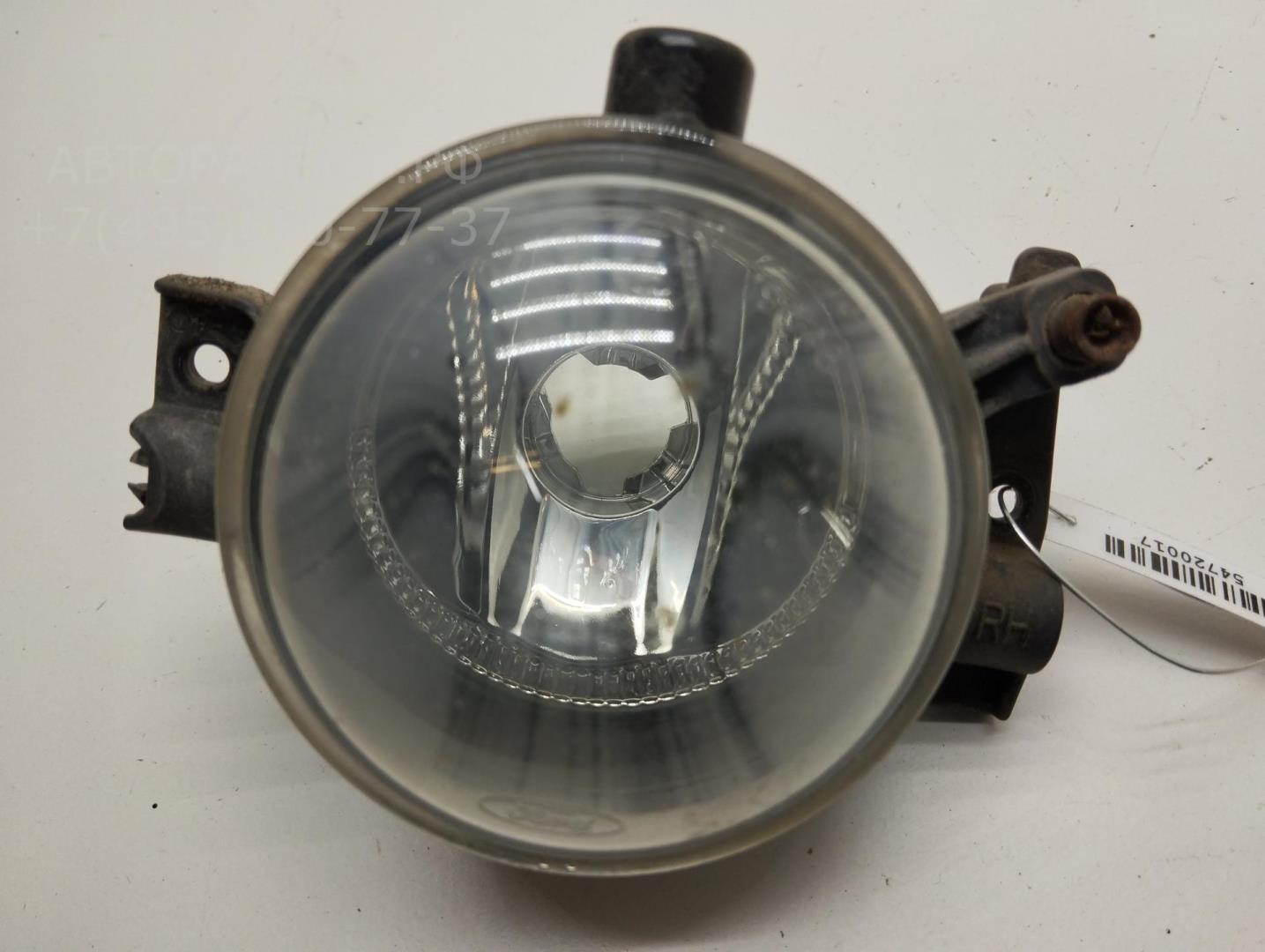 Фара противотуманная правая