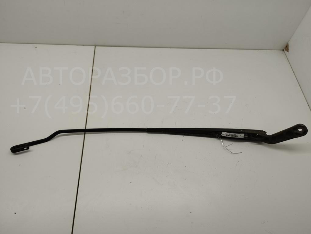 Поводок стеклоочистителя передний правый