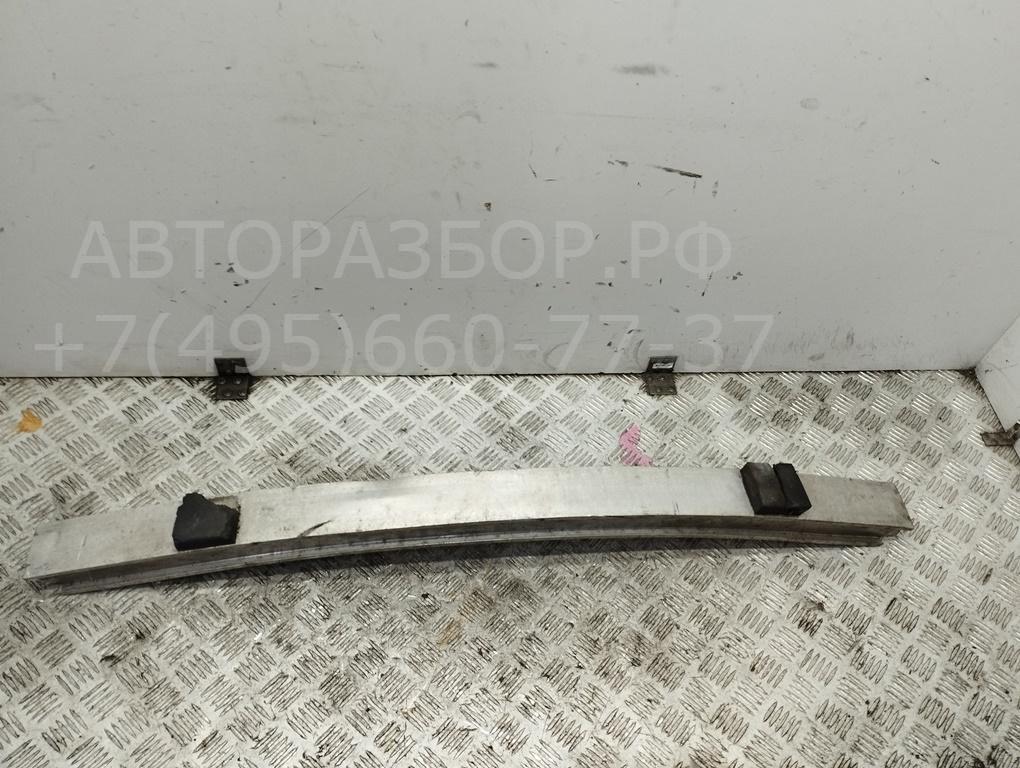 Усилитель переднего бампера