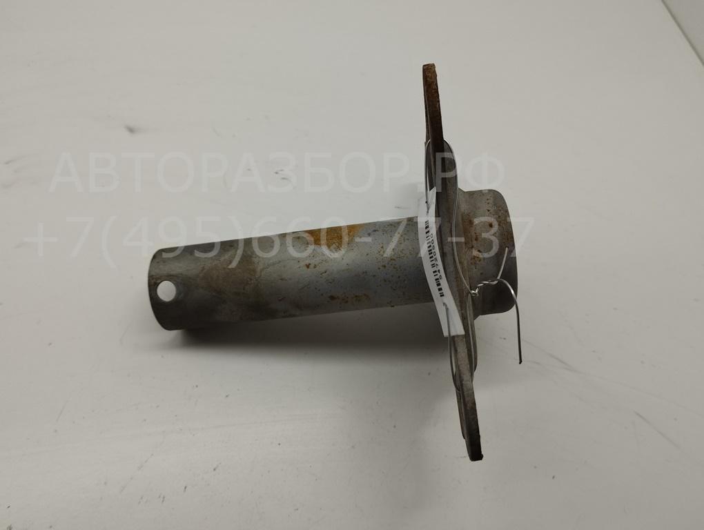 Кронштейн переднего бампера левый