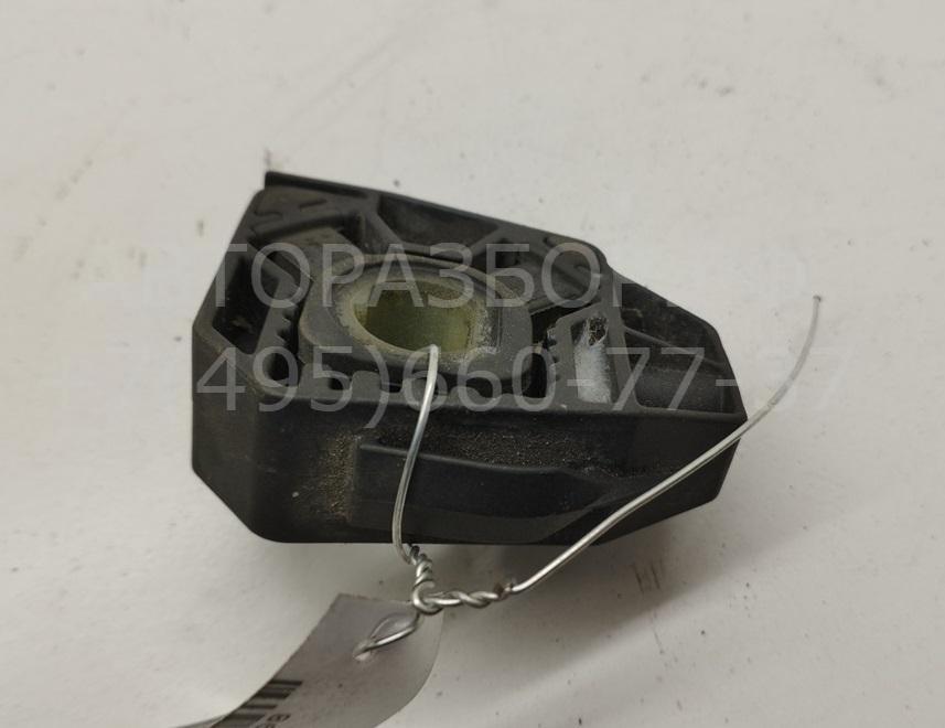 Кронштейн радиатора