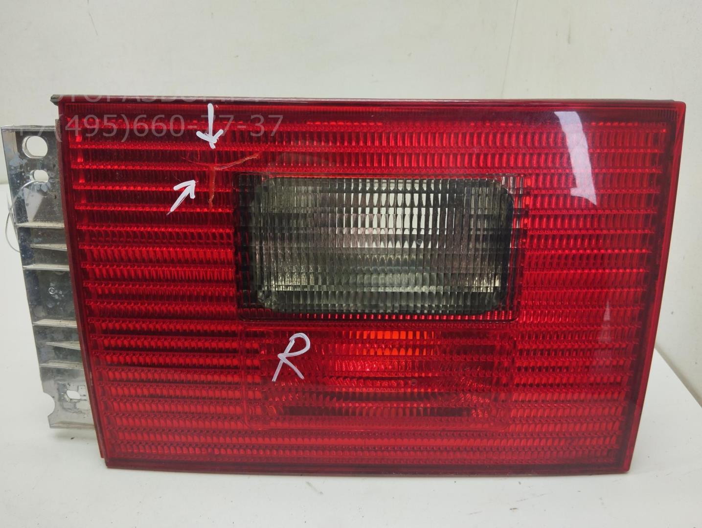 Фонарь задний внутренний правый