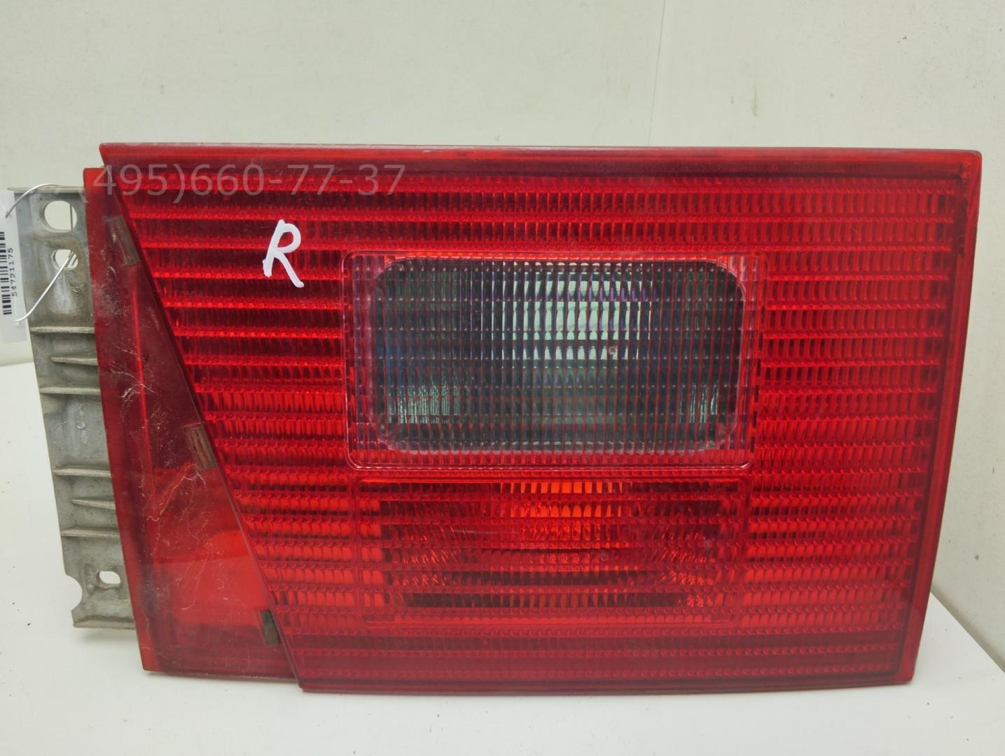 Фонарь задний внутренний правый