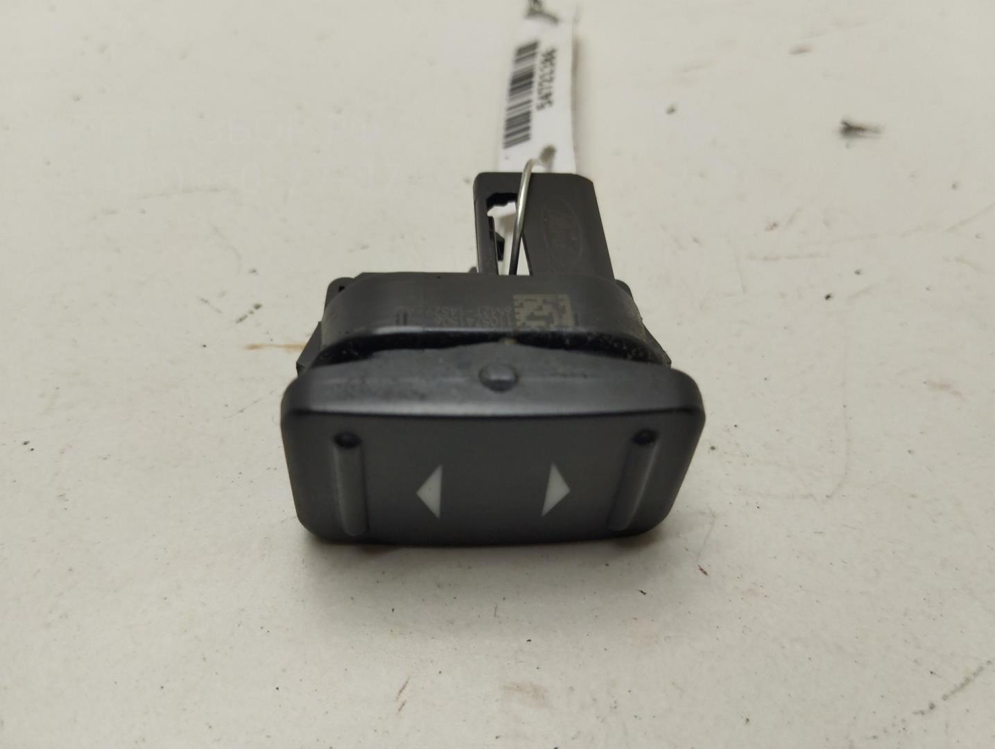 Кнопка стеклоподъемника