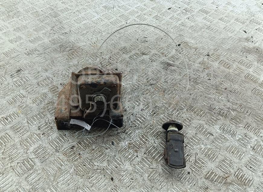 Механизм подъема запасного колеса