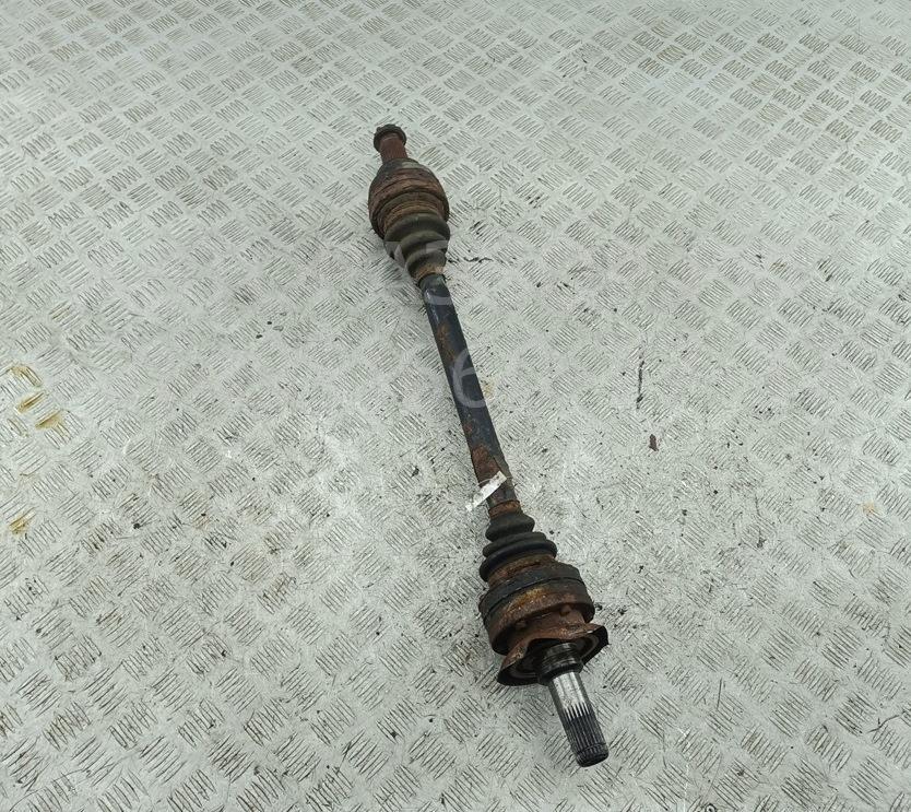 Полуось задняя