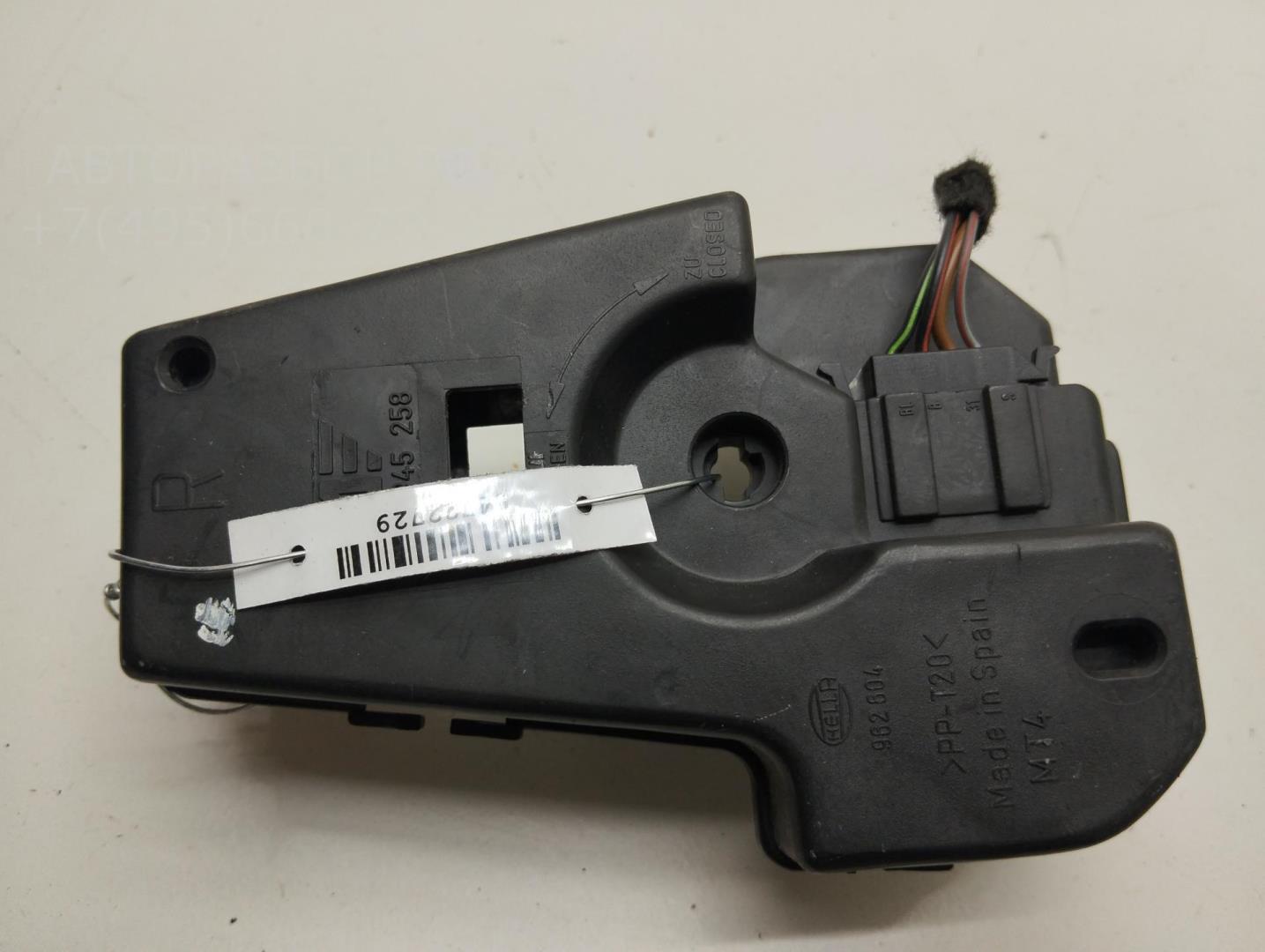 Плата заднего фонаря правого