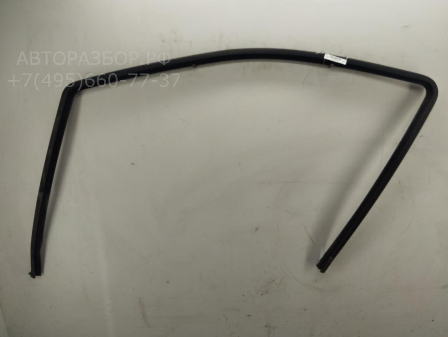 Уплотнитель двери