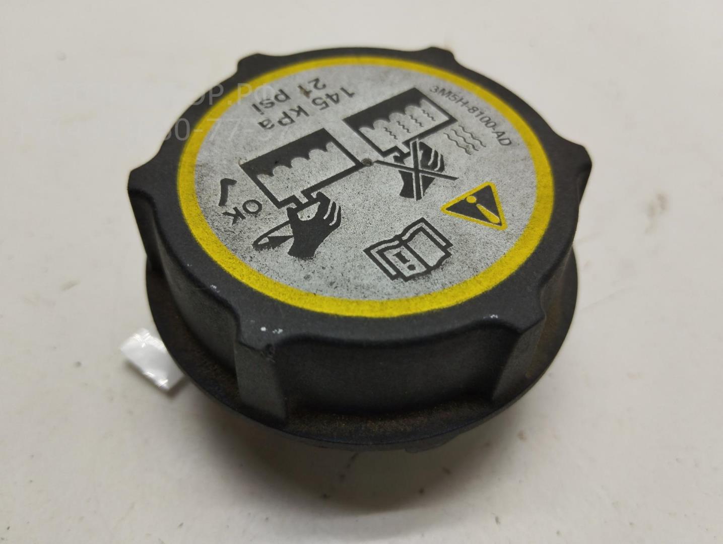 Крышка расширительного бачка