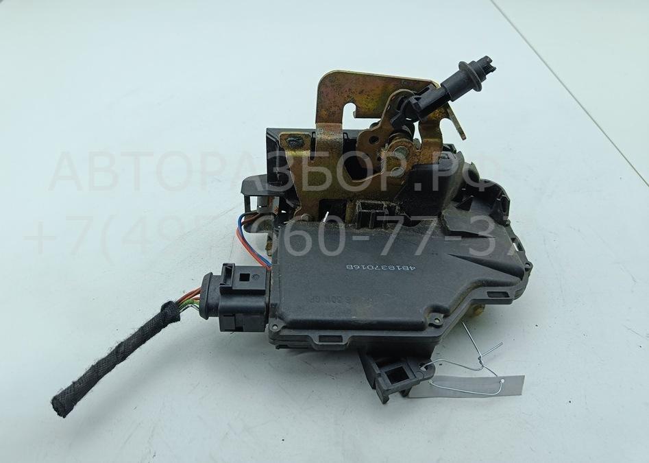 Замок двери передней правой