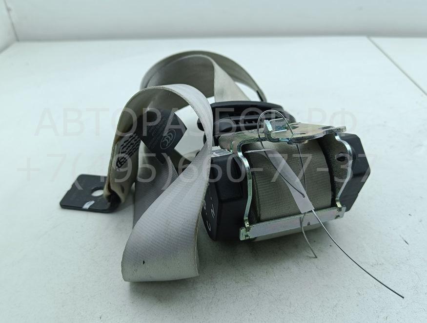 Ремень безопасности