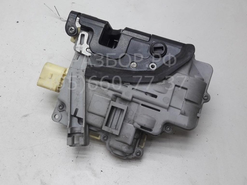 Замок двери задней левой