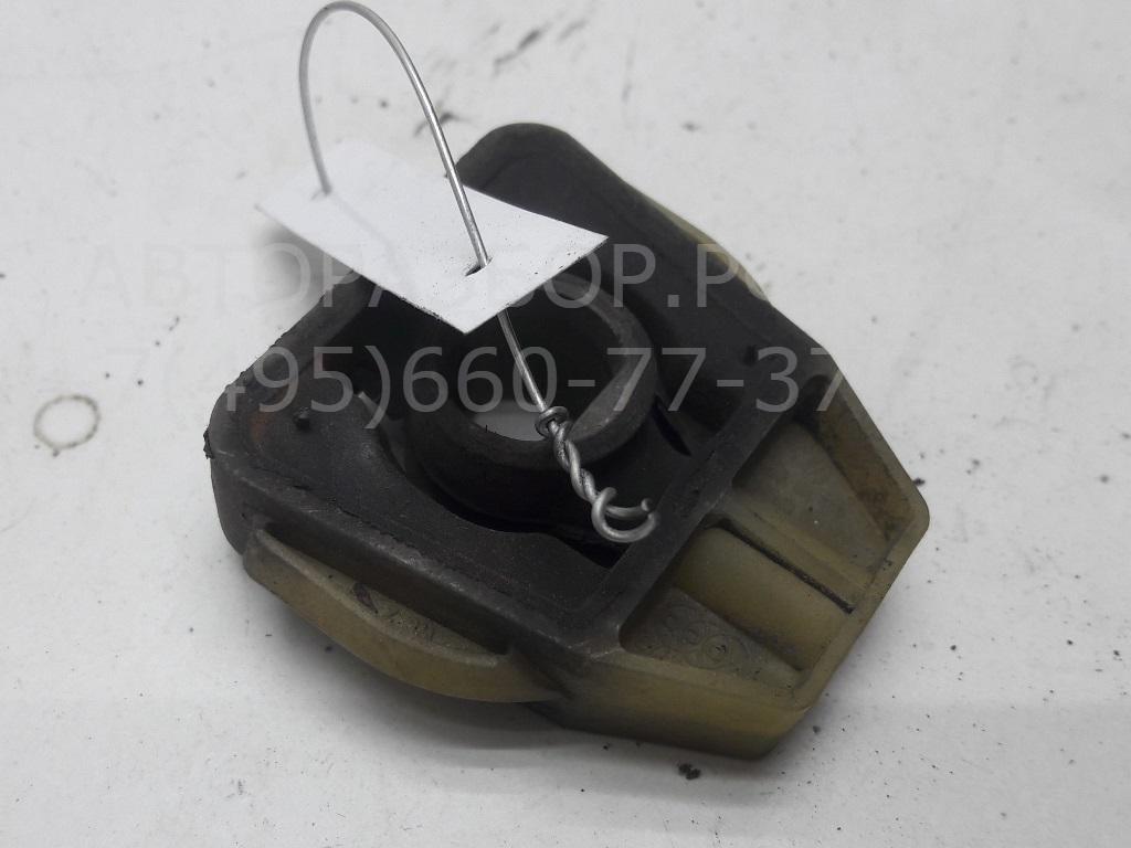 Кронштейн радиатора