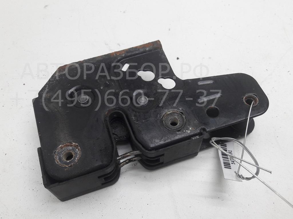 Замок капота