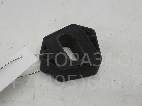 Кронштейн радиатора