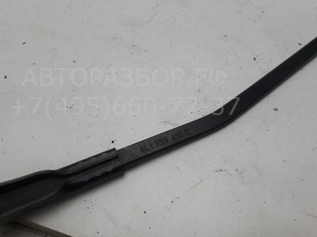 Поводок стеклоочистителя передний левый