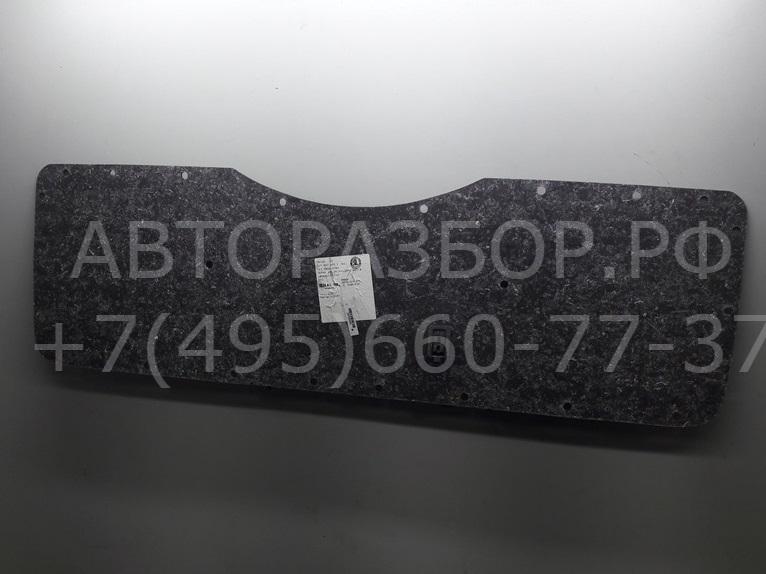 Обшивка крышки багажника