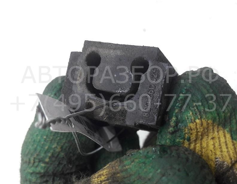 Кронштейн радиатора