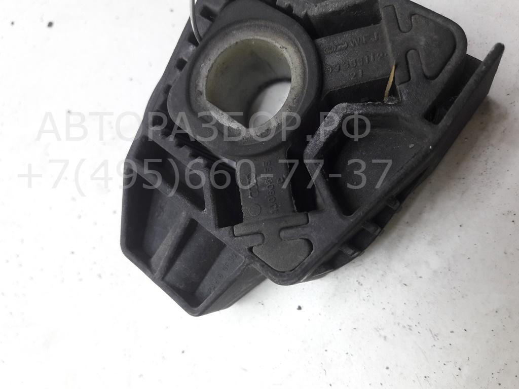 Кронштейн радиатора