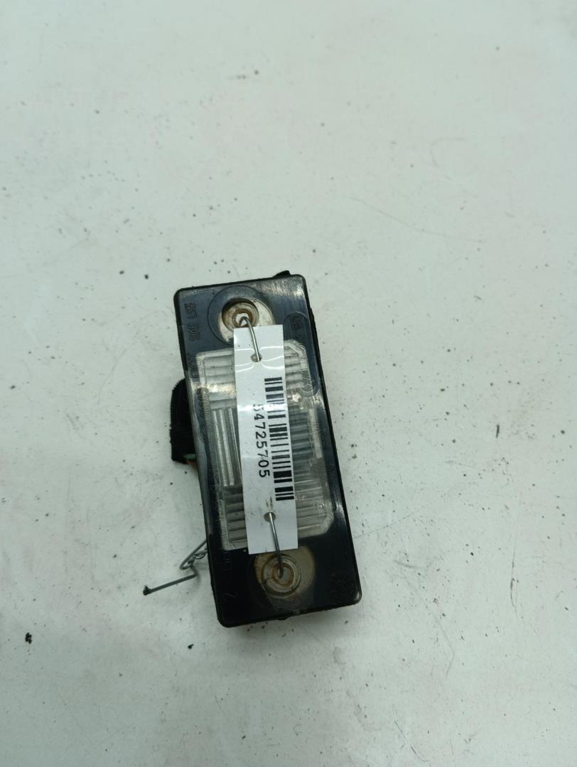 Фонарь подсветки номера