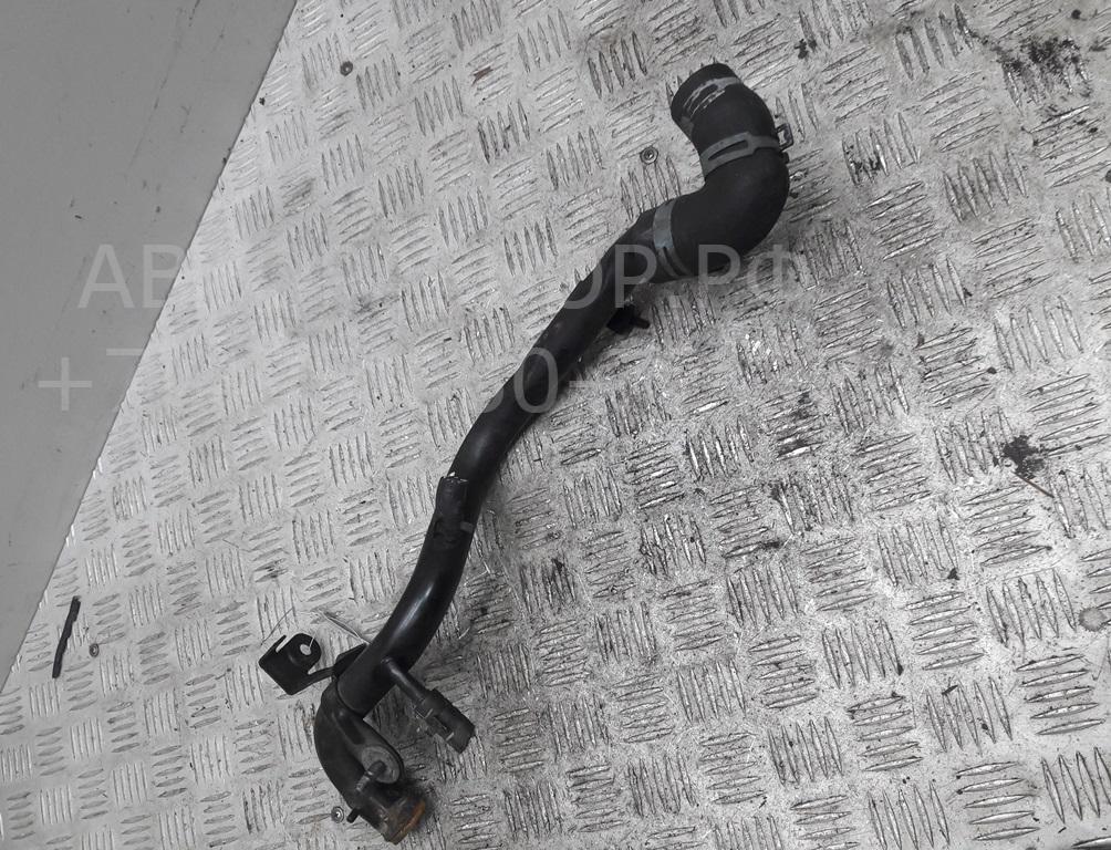 Трубка системы охлаждения