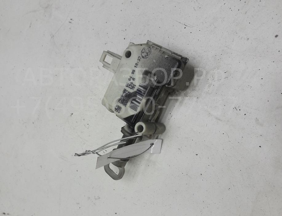 Активатор замка багажника