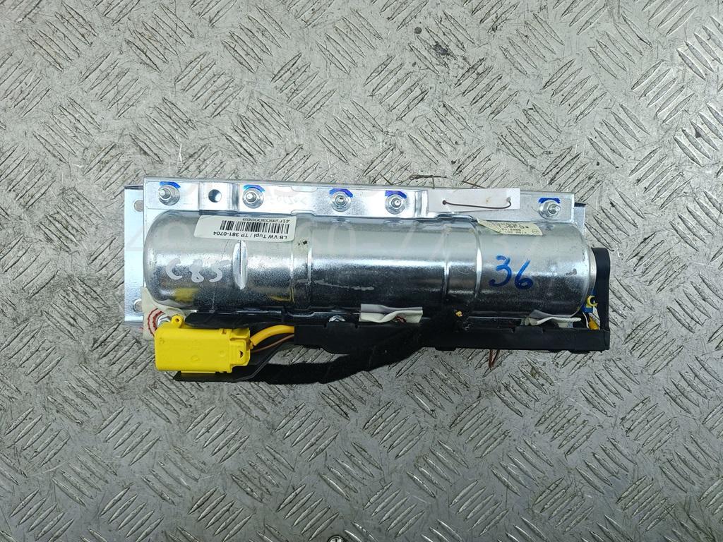 Подушка безопасности пассажирская (в торпедо)