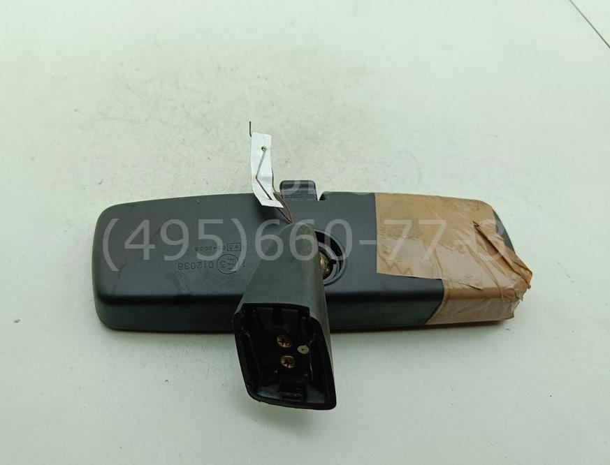 Зеркало заднего вида