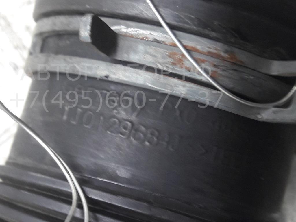 Трубка топливная