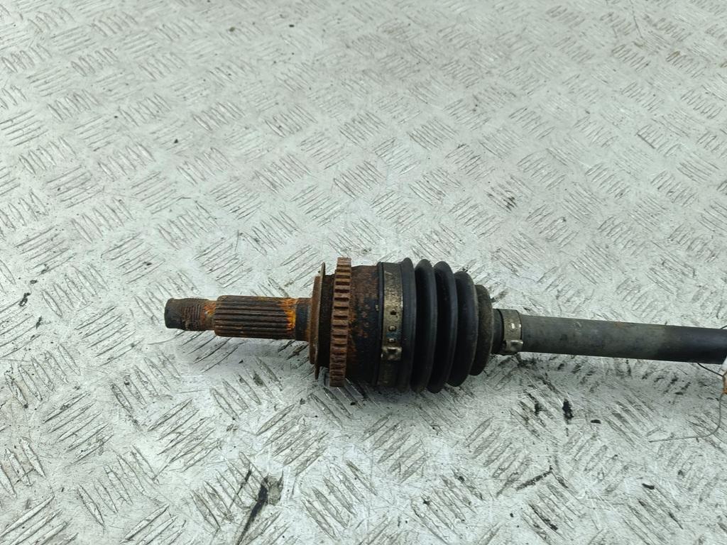 Полуось передняя правая