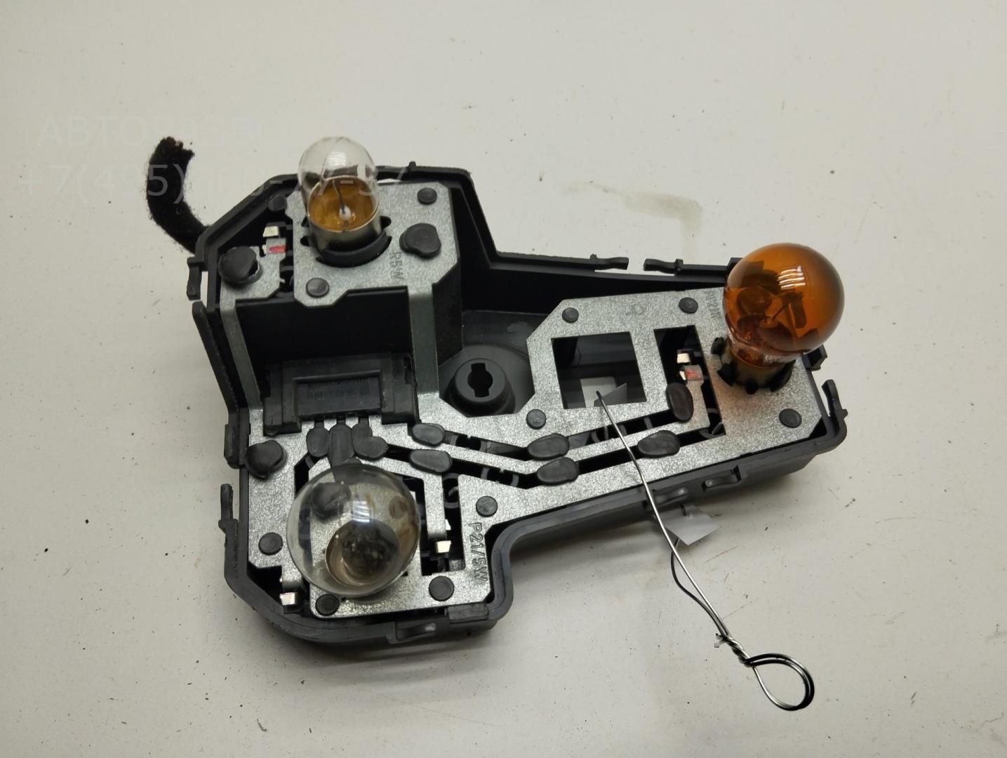 Плата заднего фонаря правого