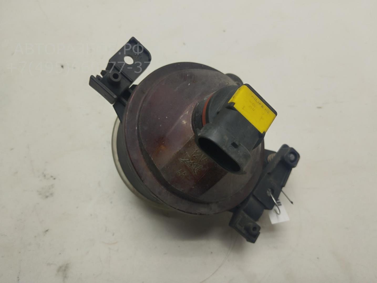 Фара противотуманная левая