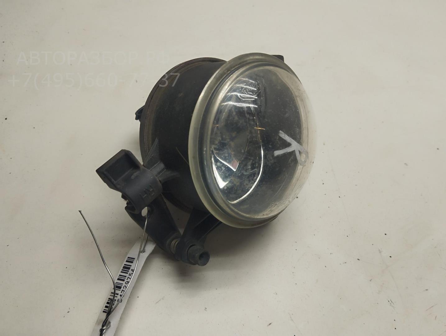 Фара противотуманная правая