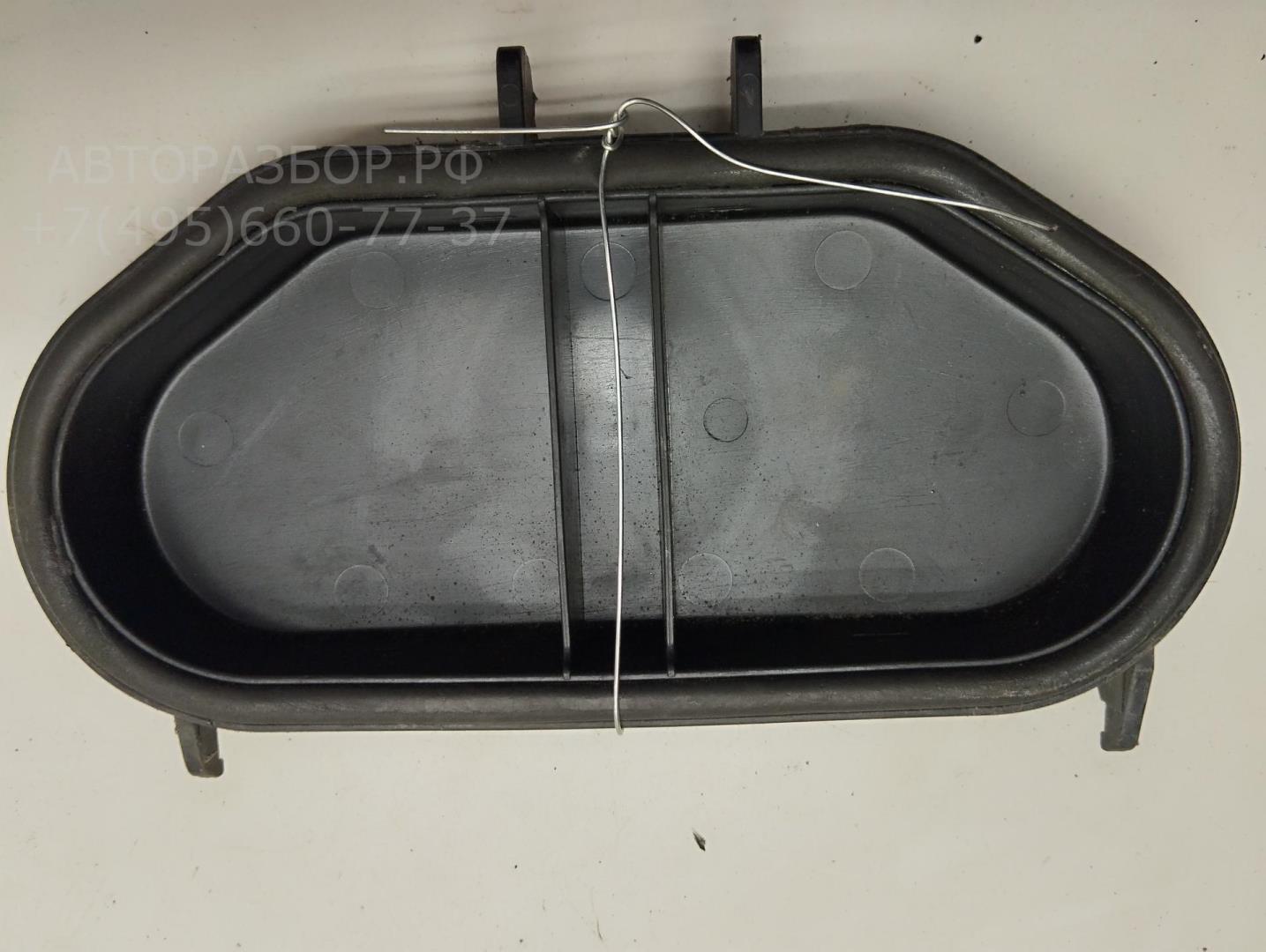 Крышка фары левой