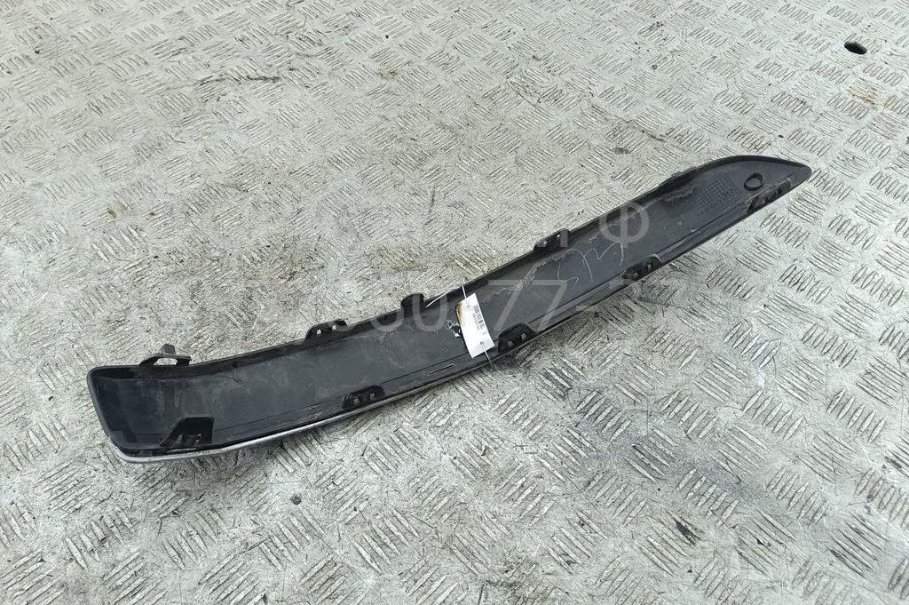 Молдинг заднего бампера правый