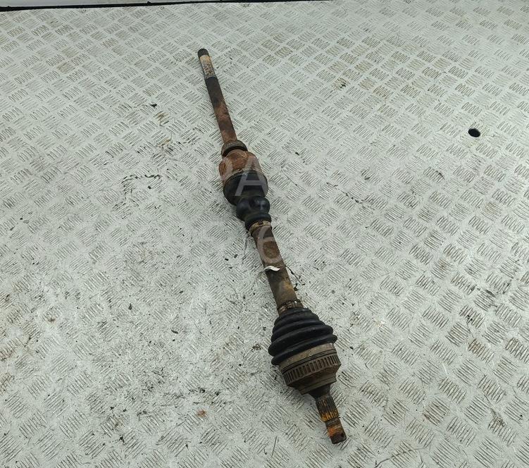 Полуось передняя правая