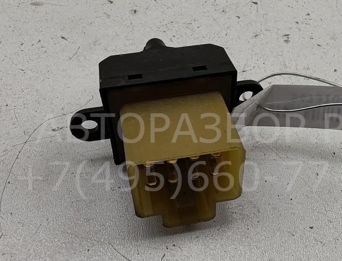 Кнопка стеклоподъемника