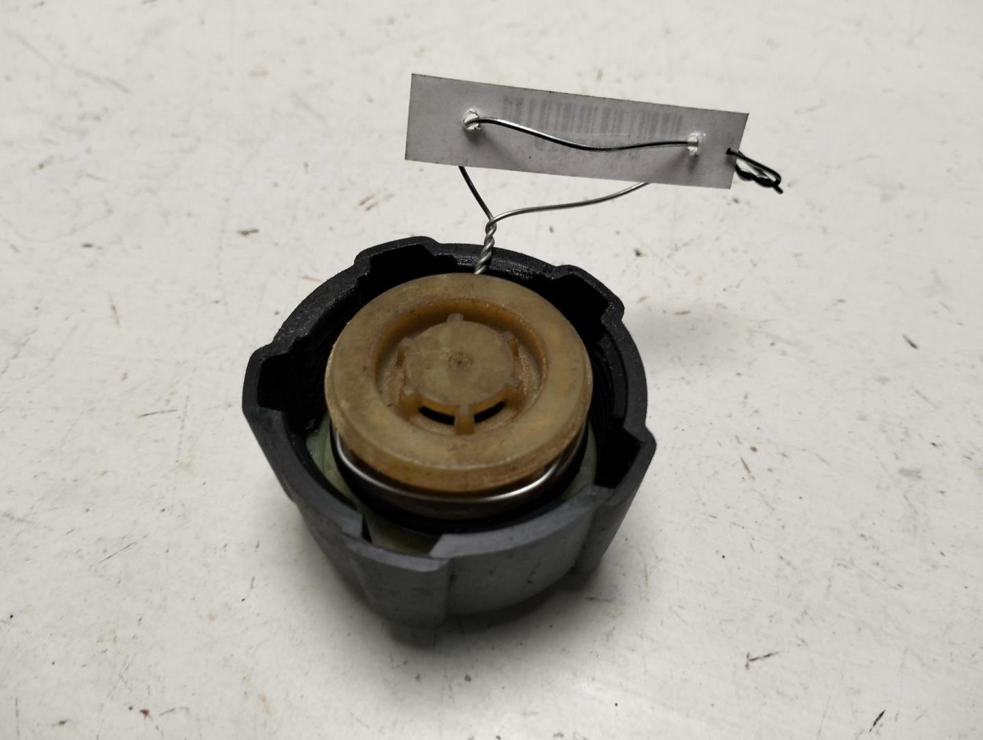 Крышка расширительного бачка