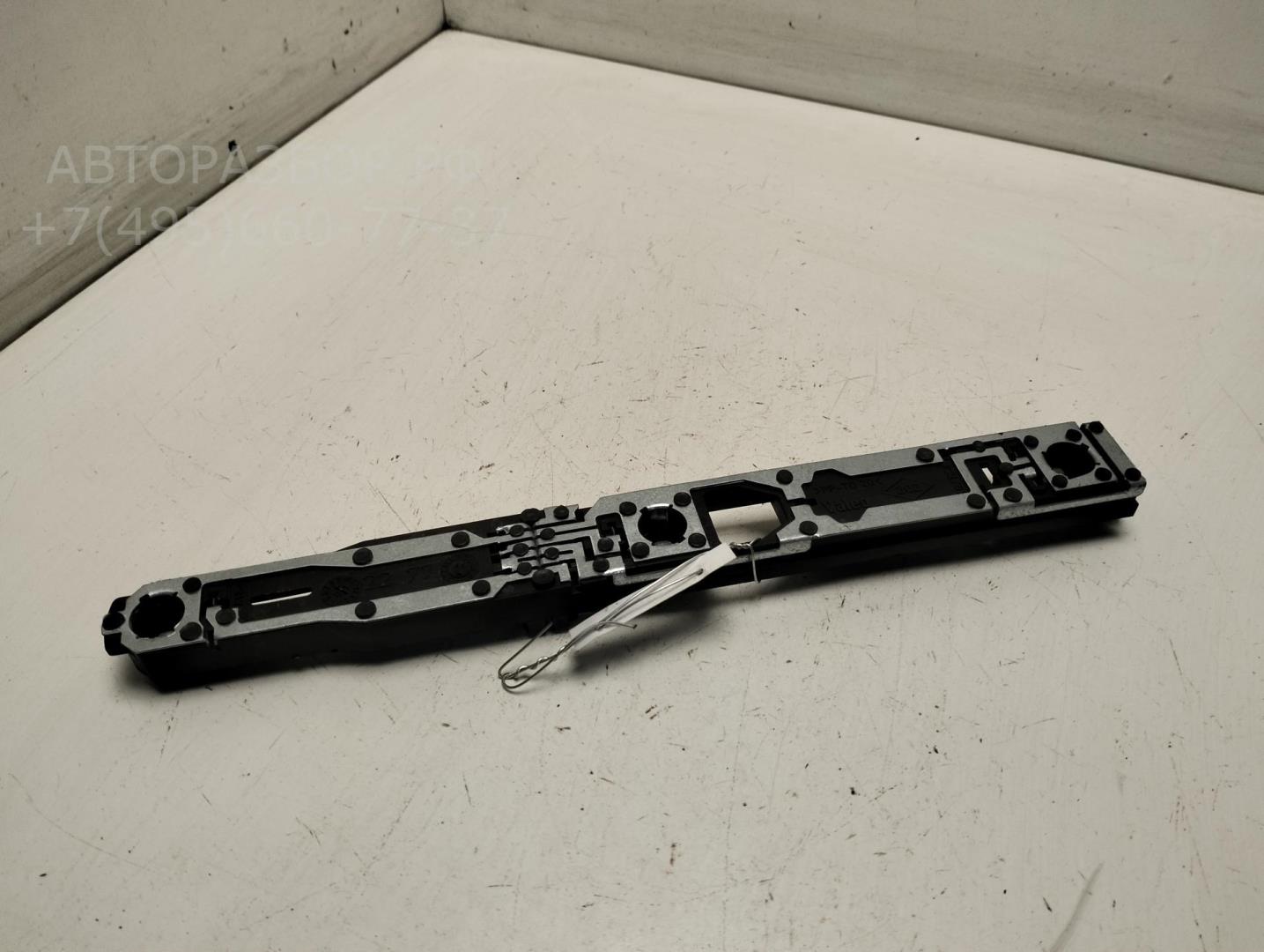 Плата заднего фонаря левого