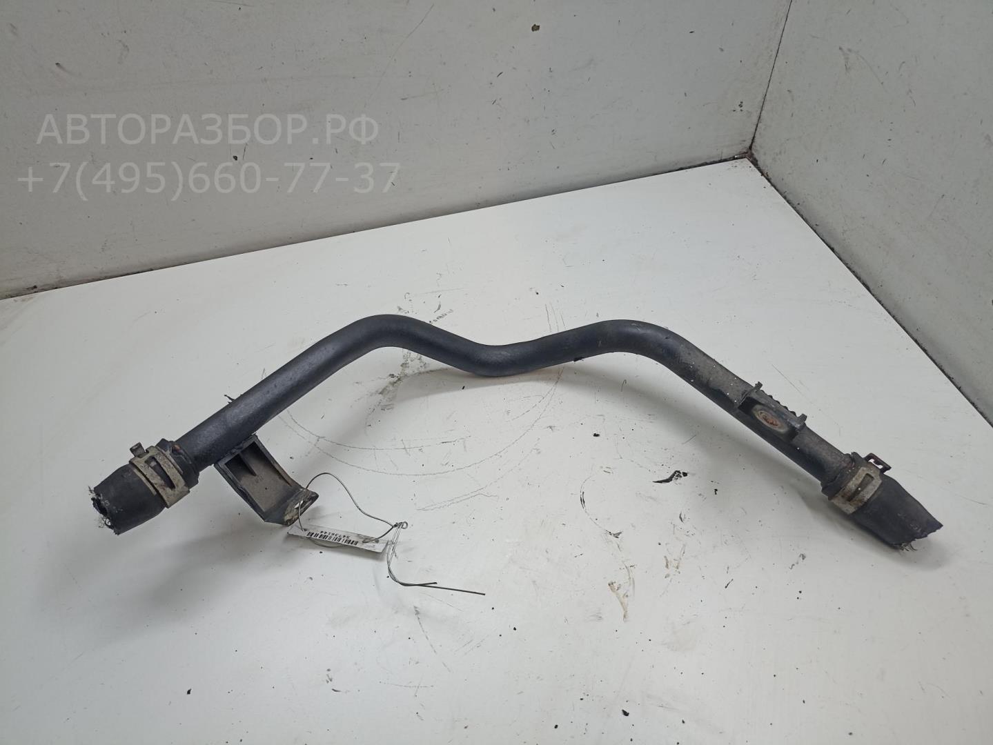 Трубка системы охлаждения