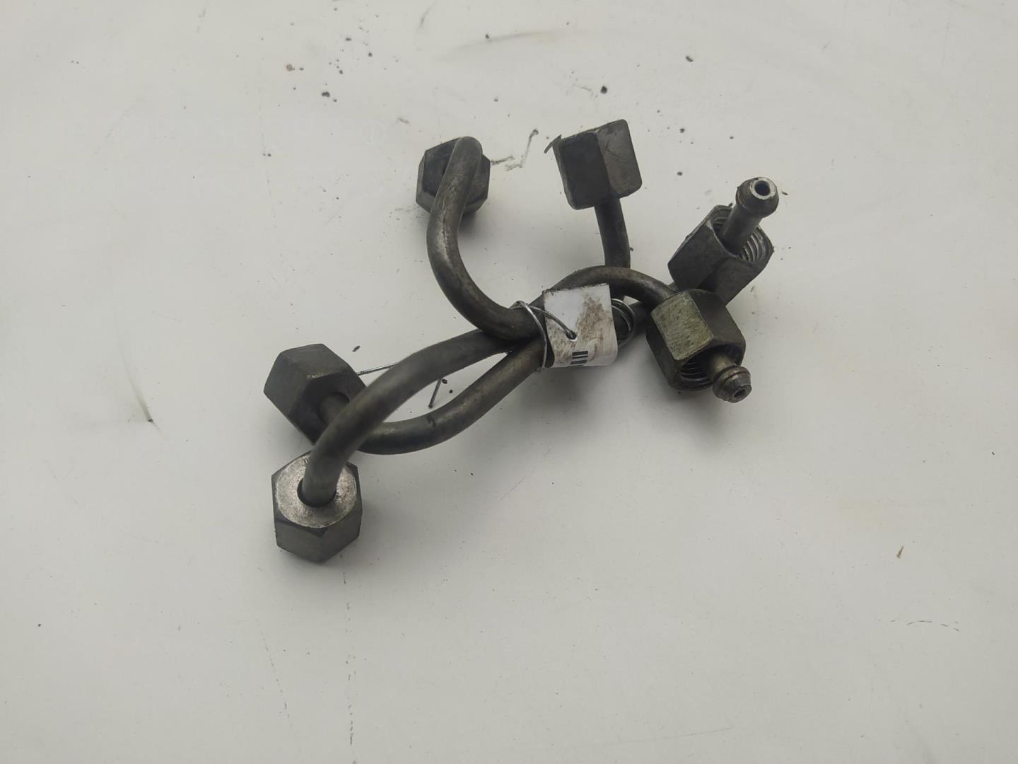 Трубка топливная