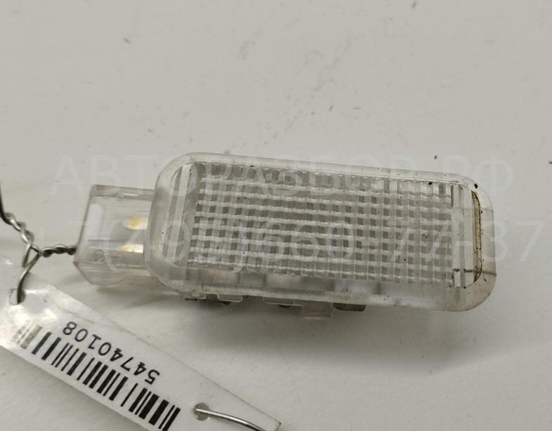 Плафон салонный