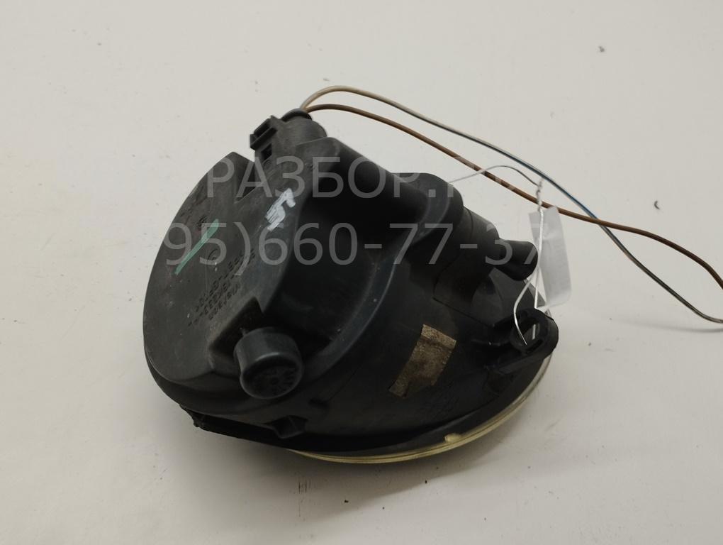 Фара противотуманная правая