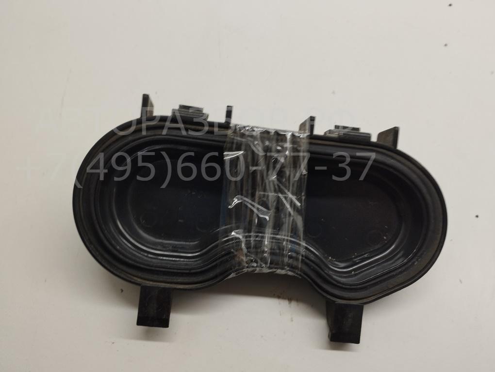 Крышка фары левой