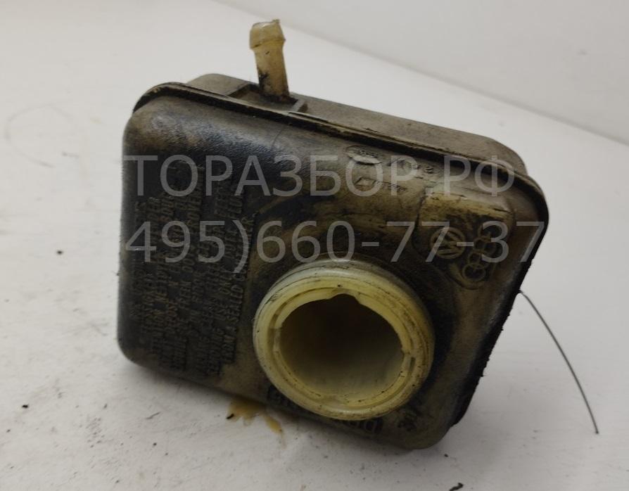 Бачок главного тормозного цилиндра