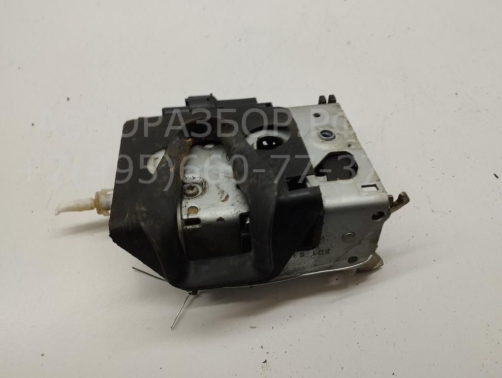 Замок двери передней правой