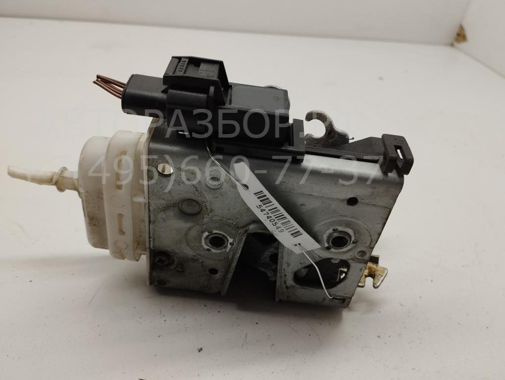 Замок двери передней правой