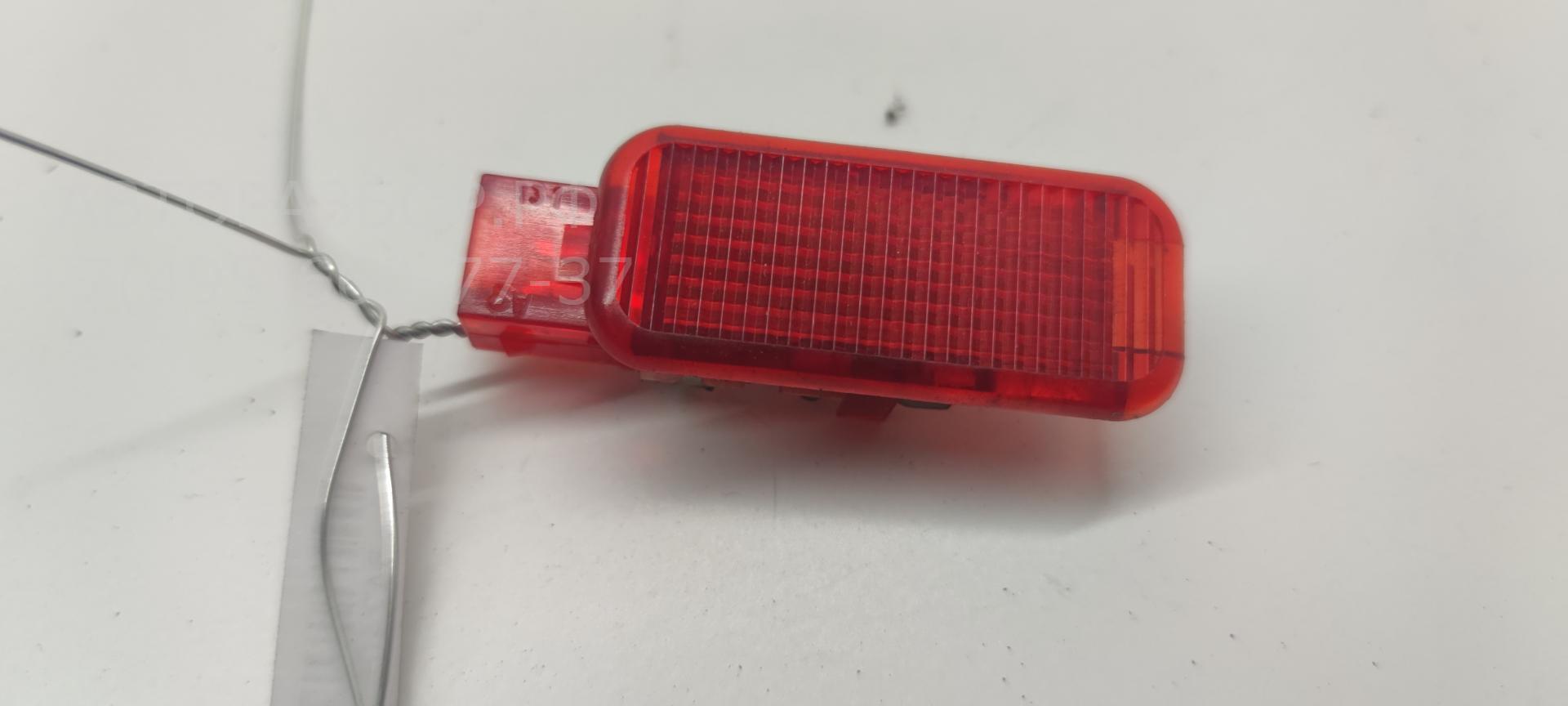 Плафон салонный