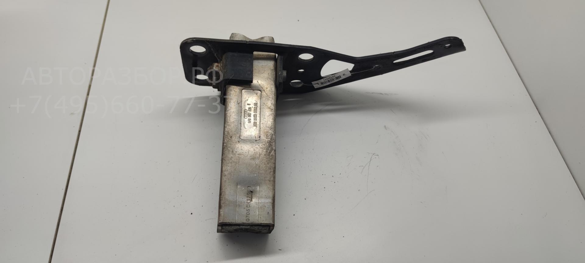 Кронштейн переднего бампера правый